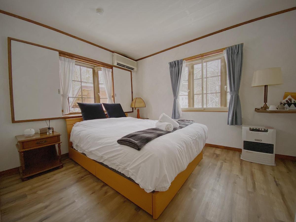Apricot Pension Hakuba Kültér fotó