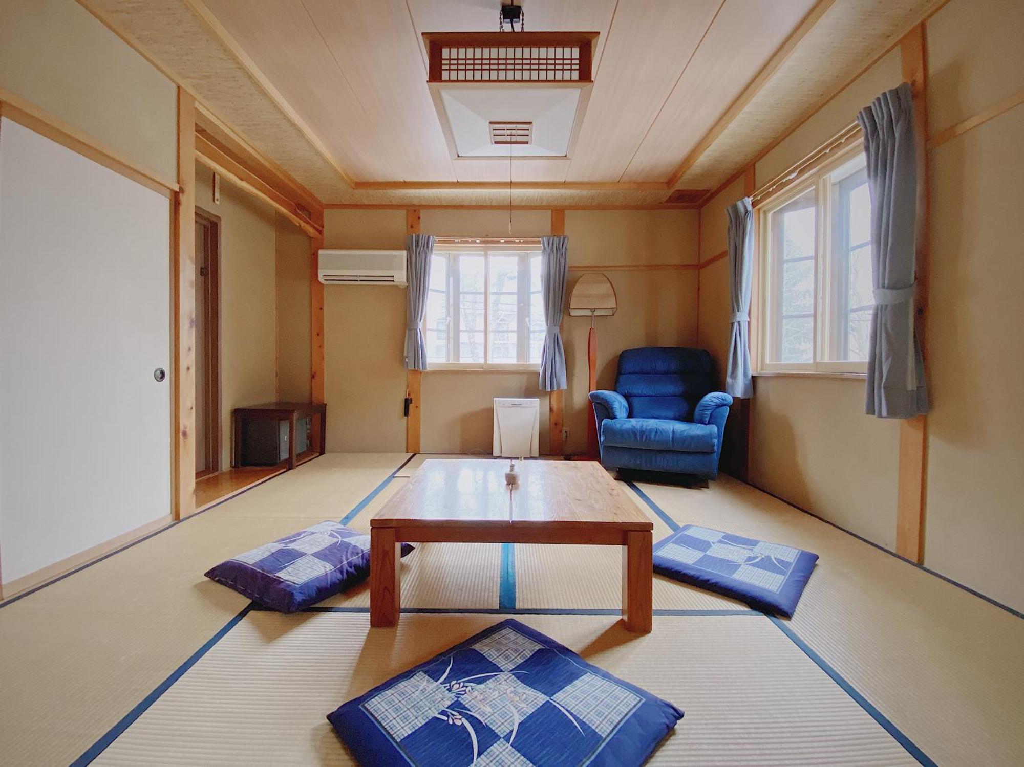 Apricot Pension Hakuba Kültér fotó