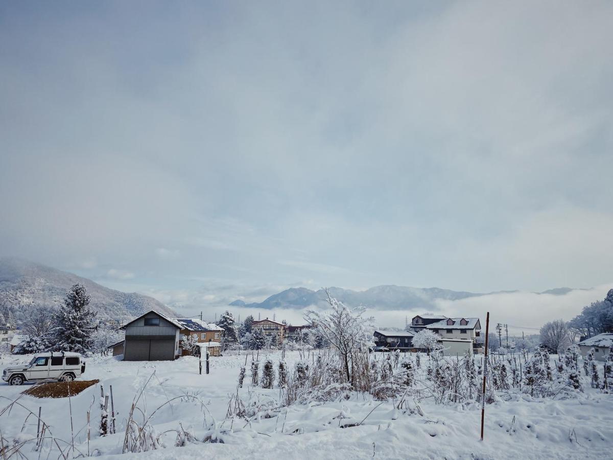 Apricot Pension Hakuba Kültér fotó