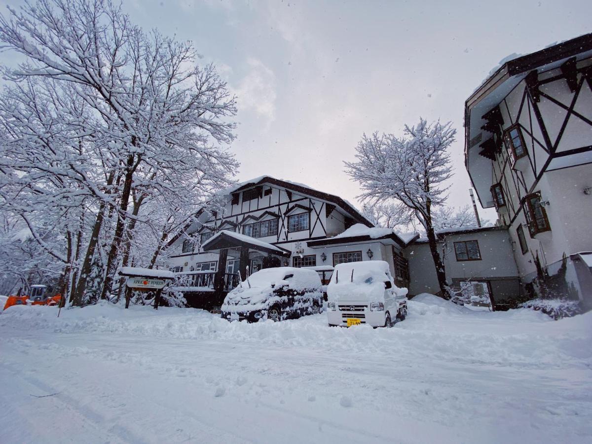 Apricot Pension Hakuba Kültér fotó