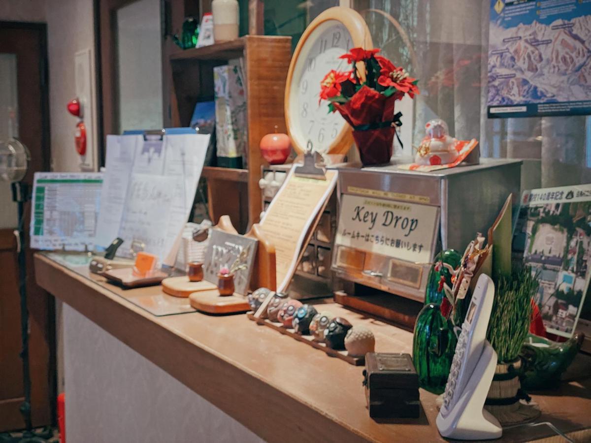 Apricot Pension Hakuba Kültér fotó